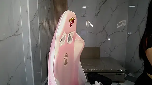 skeler lovd b  online show from November 2025 12:53:01 PM