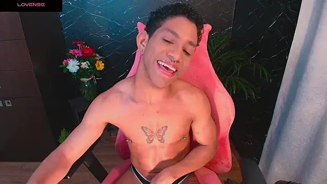 Palo santo online show from October 2025 08:03:01 AM