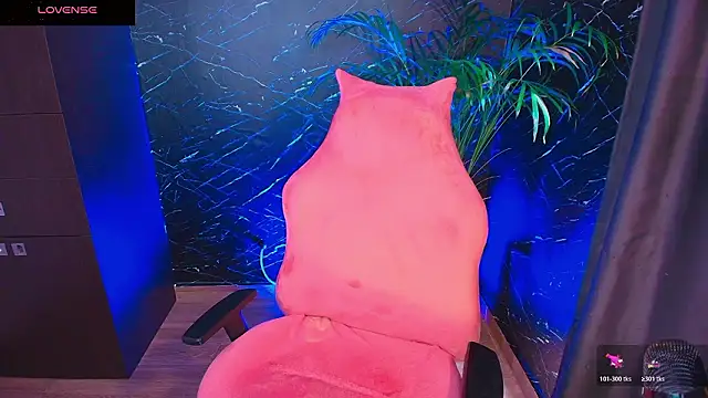 Palo santo online show from February 2026 06:49:02 PM