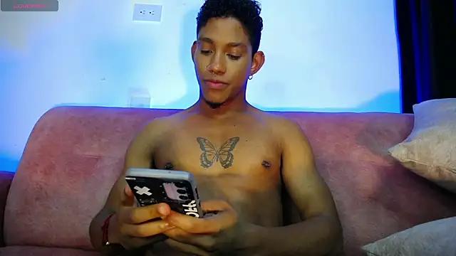 Snapshot of Palo_santo chatting on March 2026 02:09:01 PM Palo santo online show from March 2026 02:09:01 PM