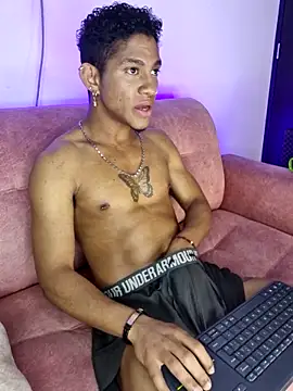 Snapshot of Palo_santo chatting on May 2026 07:50:02 AM Palo santo online show from May 2026 07:50:02 AM