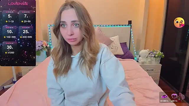 PerfectJulllia online show from December 2024 08:49:01 AM