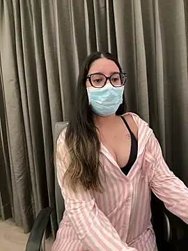 jAsMinE678 online show from May 2026 05:32:02 PM