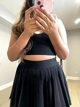 jAsMinE678 online show from October 2025 04:13:01 AM