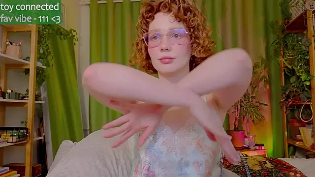 Snapshot of _lightmyfire chatting on October 2025 05:57:02 PM lightmyfire online show from October 2025 05:57:02 PM