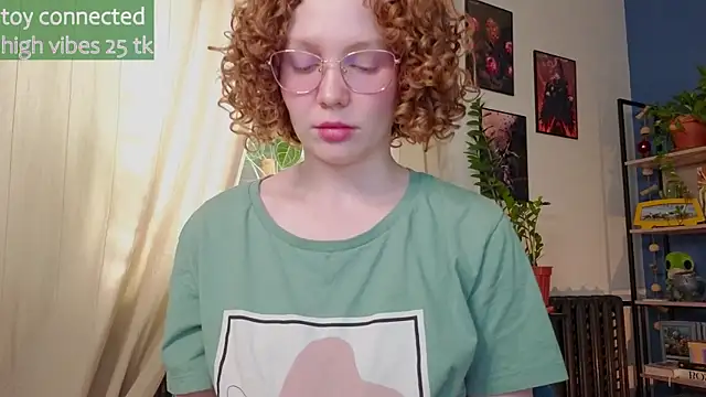 Snapshot of _lightmyfire chatting on February 2025 08:53:02 AM lightmyfire online show from February 2025 08:53:02 AM