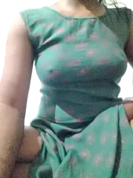 rituporna2004 online show from November 2025 01:16:02 PM