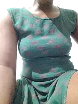 rituporna2004 online show from November 2025 03:17:02 AM