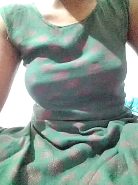 Snapshot of rituporna2004 chatting on January 2026 02:37:01 AM rituporna2004 online show from January 2026 02:37:01 AM