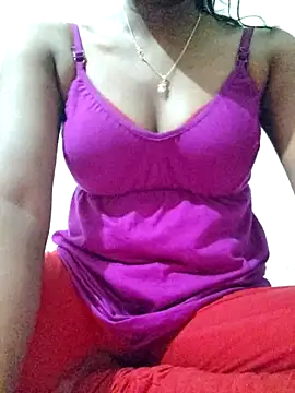 rituporna2004 online show from September 2025 05:02:01 PM