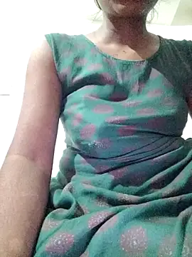 Snapshot of rituporna2004 chatting on January 2026 04:38:02 AM rituporna2004 online show from January 2026 04:38:02 AM