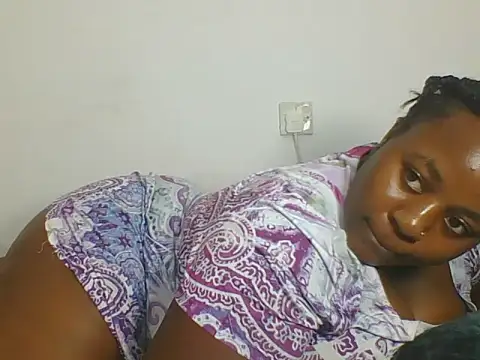 CuteAurel online show from September 2025 11:43:01 AM
