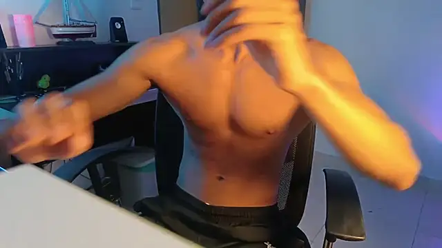 alejo x3 online show from November 2025 01:44:02 AM