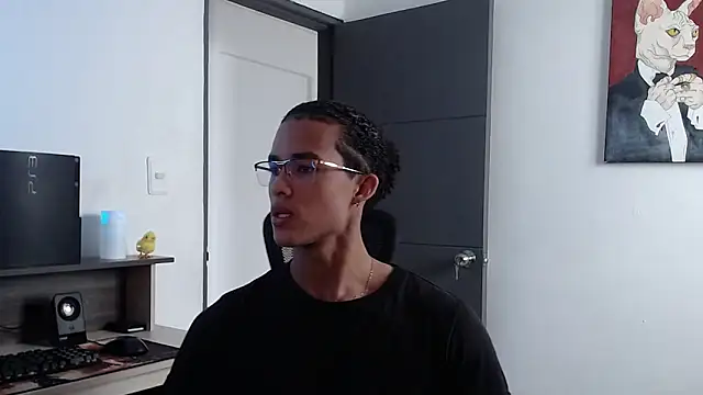 alejo x3 online show from February 2025 04:45:02 PM