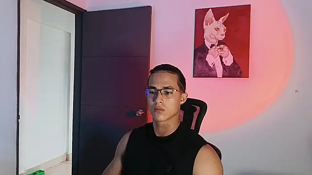 alejo x3 online show from April 2026 10:00:01 PM