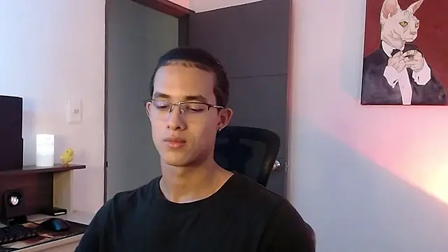 alejo x3 online show from February 2025 10:42:01 PM