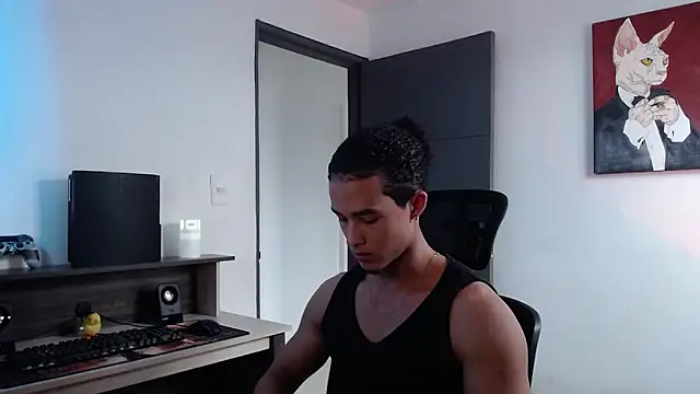 alejo x3 online show from December 2024 05:27:02 PM