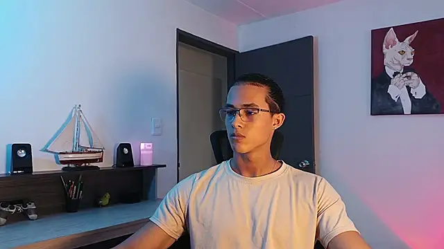 alejo x3 online show from November 2025 09:48:02 PM