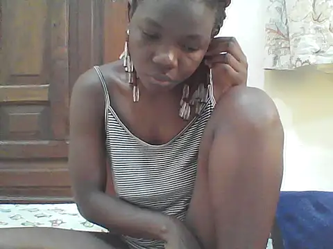 Ebony Sweetcandy online show from February 2026 02:35:02 PM