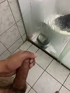 Snapshot of jhnn_ chatting on January 2025 04:04:02 AM jhnn online show from January 2025 04:04:02 AM