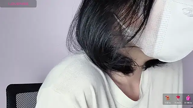 Baenee online show from October 2025 07:25:02 PM