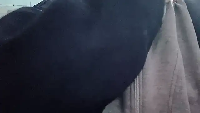 Baenee online show from November 2025 04:01:02 AM