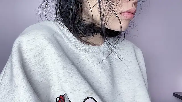 Baenee online show from November 2025 06:51:02 PM