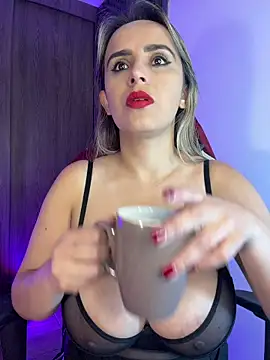 Sara Mills06 online show from January 2026 10:44:02 AM