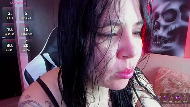 Snapshot of AilynRed chatting on June 2026 03:00:01 AM AilynRed online show from June 2026 03:00:01 AM