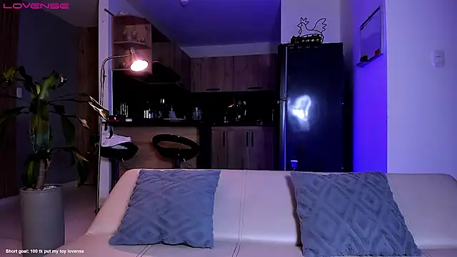 SymonPrince online show from October 2025 09:05:02 PM