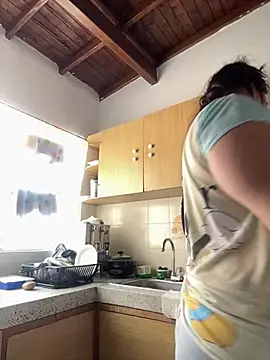 Snapshot of GemaGranadoss chatting on February 2026 04:29:01 PM GemaGranadoss online show from February 2026 04:29:01 PM