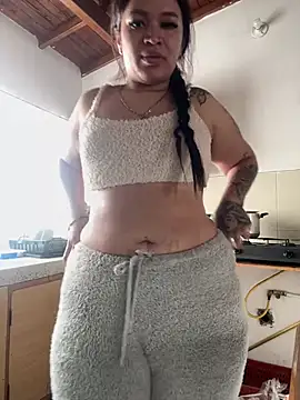 Snapshot of GemaGranadoss chatting on February 2026 03:45:01 PM GemaGranadoss online show from February 2026 03:45:01 PM