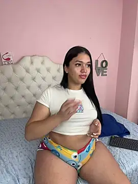 Snapshot of GemaGranadoss chatting on January 2025 06:27:02 AM GemaGranadoss online show from January 2025 06:27:02 AM