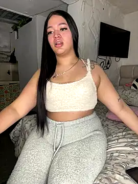 Snapshot of GemaGranadoss chatting on November 2025 02:59:02 AM GemaGranadoss online show from November 2025 02:59:02 AM