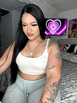 Snapshot of GemaGranadoss chatting on October 2025 11:05:01 PM GemaGranadoss online show from October 2025 11:05:01 PM