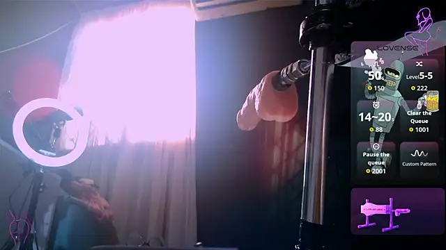 waterfalls girl online show from November 2025 01:15:01 PM