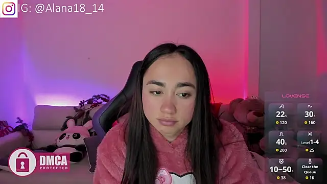 Alana Pherson online show from December 2025 06:16:01 AM