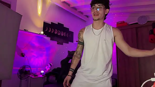 Kisan Smith online show from March 2026 05:51:02 AM