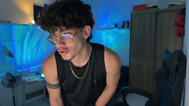 Kisan Smith online show from February 2026 03:05:01 AM