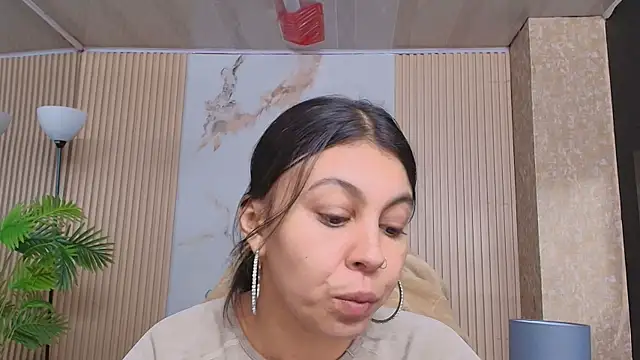 Snapshot of Juliet_Nasty chatting on November 2025 12:20:01 PM Juliet Nasty online show from November 2025 12:20:01 PM