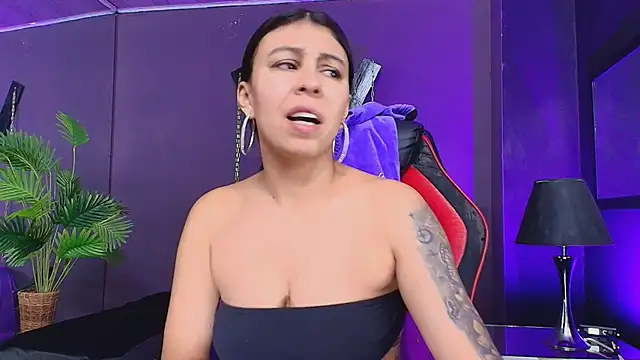 Snapshot of Juliet_Nasty chatting on September 2025 12:54:01 PM Juliet Nasty online show from September 2025 12:54:01 PM