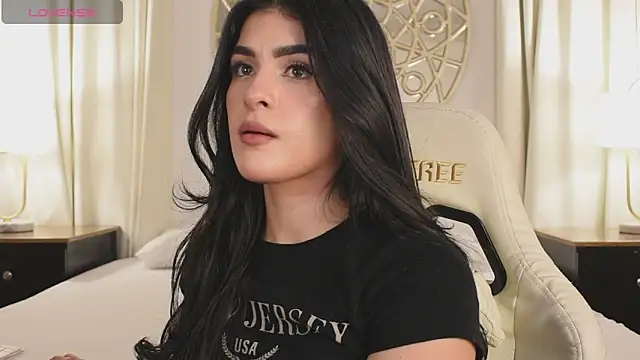 Antonellaparis  online show from March 2026 02:46:01 AM