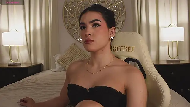 Antonellaparis  online show from March 2026 04:22:01 AM
