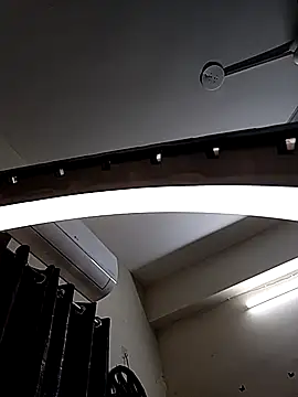 Snapshot of Leeeezzzz_roy chatting on October 2025 05:50:01 AM Leeeezzzz roy online show from October 2025 05:50:01 AM