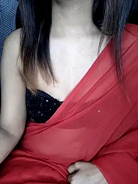 Leeeezzzz roy online show from April 2026 07:48:01 PM