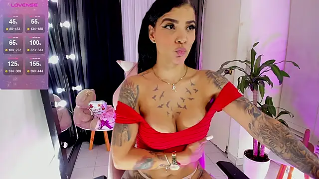 EmmaRusellx online show from November 2025 09:53:01 PM