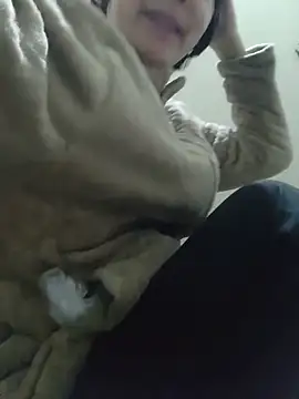 muuna9999 online show from February 2026 12:13:02 PM