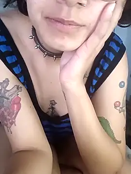 ConeNella online show from November 2025 07:40:02 PM