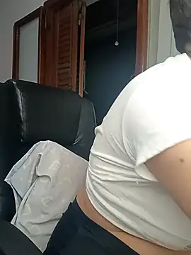 ConeNella online show from March 2025 01:11:02 AM