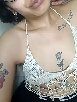 ConeNella online show from November 2025 10:54:01 PM